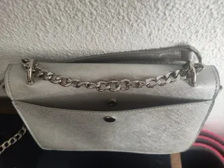 Bolso bandolera plateado