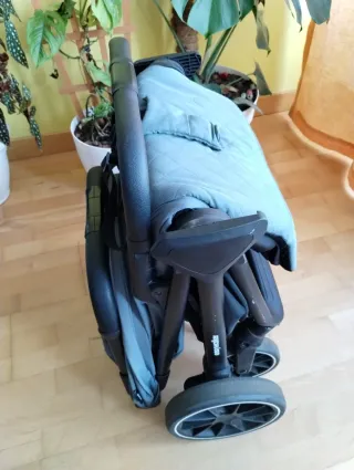 Silla de paseo Easywalker Jackey XL verde