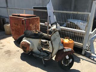 Vespa Super Primavera Scooter