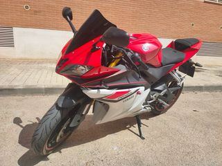 Yamaha YZF-R125
