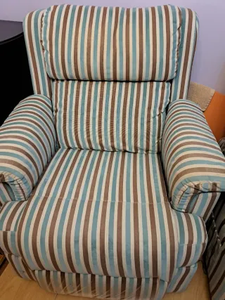 Sillón relax tela gris y rayas