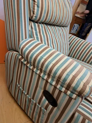 Sillón relax tela gris y rayas