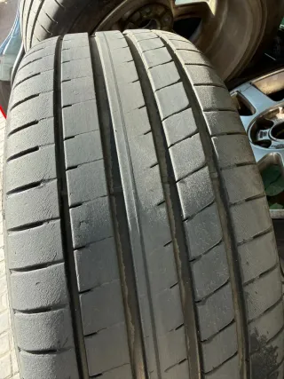 Llantas Audi con Neumáticos 225/45/17