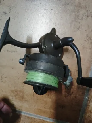 Carrete de pesca Sagarra vintage