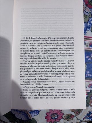 LA ESCRIBA (Spanish Edition)