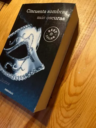 Cincuenta sombras más oscuras (Cincuenta sombra...