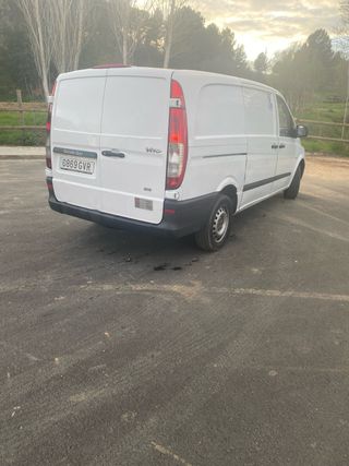 Mercedes-Benz Vito 2010
