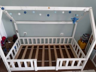 Cama infantil casita madera