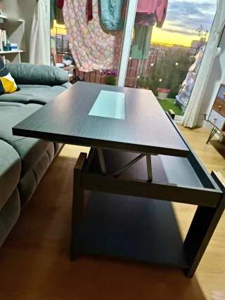 Mesa de centro elevable gris