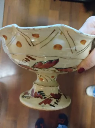 Frutero de cerámica pintado a mano