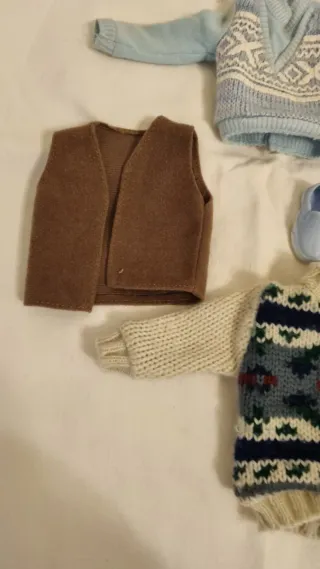 Lote Ropa Muñeco Ken Y zapatos celeste