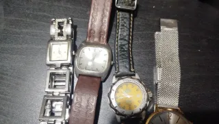 Lote de 14 Relojes Bulgari y Elixa