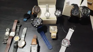 Lote de 14 Relojes Bulgari y Elixa