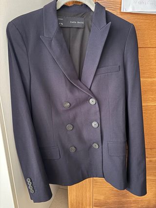 Chaqueta Azul Marino ZARA - Estilo Navy/Vintage