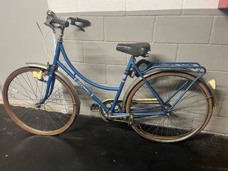 Bicicleta BH azul