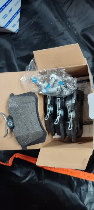 Pastillas de Freno Nuevas Lucas-Girling 90R-01033/