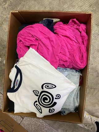 Lotto 31 capi donna taglia S