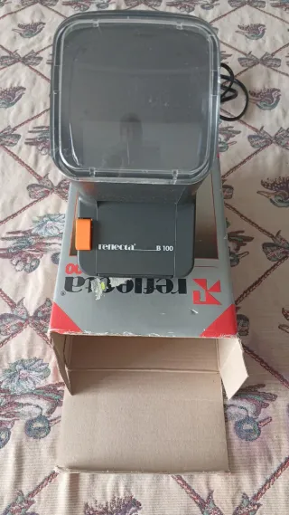 Visor de diapositivas Reflecta B100