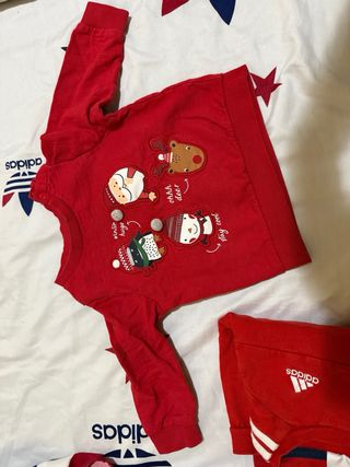 Conjunto Adidas bebé 12/18 meses