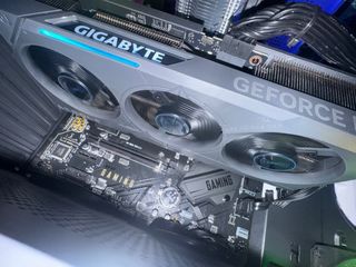 Gigabyte RTX 4070 EAGLE OC 12G