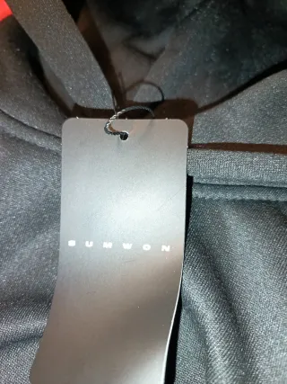 Sudadera Negra Cropped