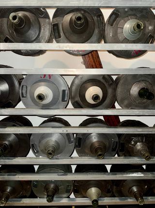 Maquinaria completa para hacer vino