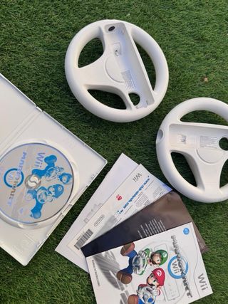 Mario Kart Wii + 2 Volantes Wii