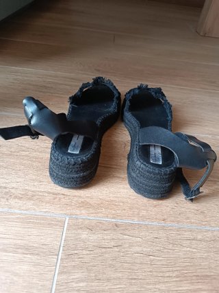 Sandali Pepe Jeans neri con zeppa