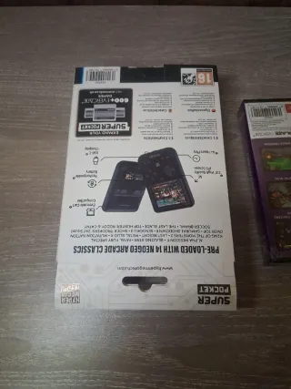 Neo Geo Super Pocket + Cartucho Evercade neo geo