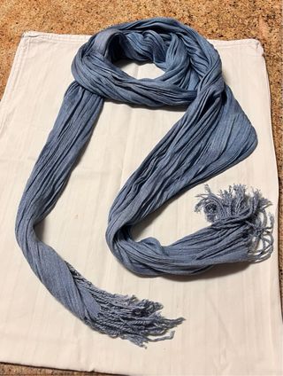 Foulards de colores diversos