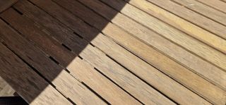 Mesa de jardín madera y metal