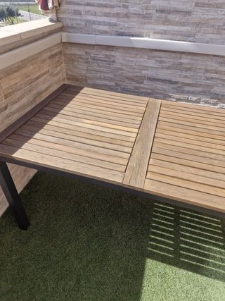 Mesa de jardín madera y metal