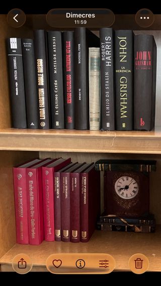 Libros varios. Novelas