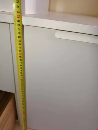 Lavabo con mueble blanco