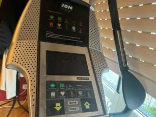 BH Ion 370 Bicicleta Fitness