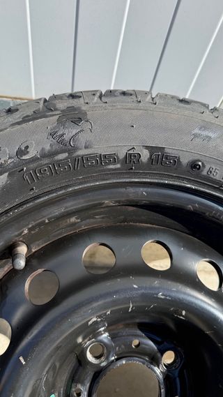 Rueda de repuesto con goma 195/55 R15