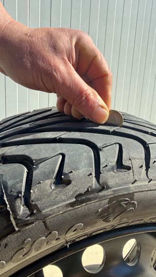Rueda de repuesto con goma 195/55 R15