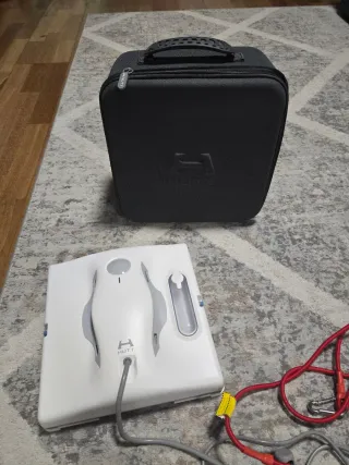 Robot Limpiacristales HUT W8