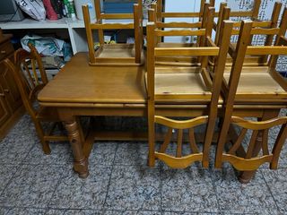 Conjunto mesa y sillas de comedor madera