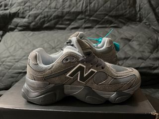 New Balance 9060 Gris
