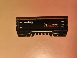 Ordenador i5-4690k Blanco y Rosa