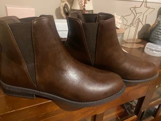 Botines marrones piel talla 39