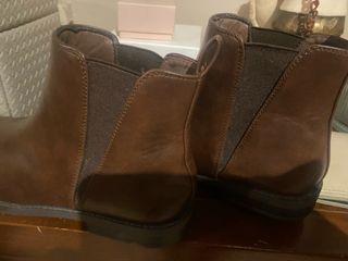 Botines marrones piel talla 39