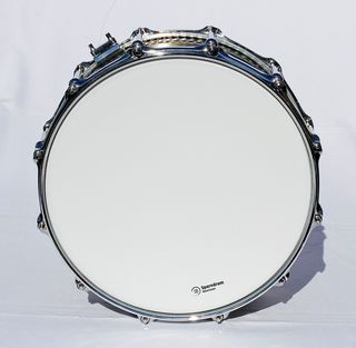 Caja 14x6,5 casco latón martillado y 12 divisiones