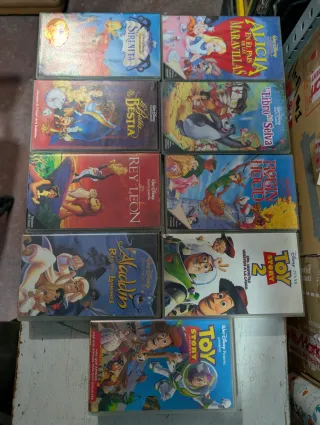 Lote 9 VHS Disney Clásicos (Español)