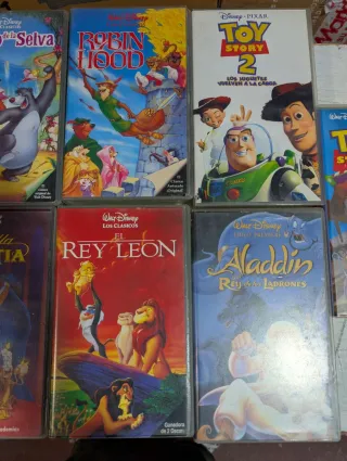 Lote 9 VHS Disney Clásicos (Español)