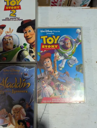Lote 9 VHS Disney Clásicos (Español)
