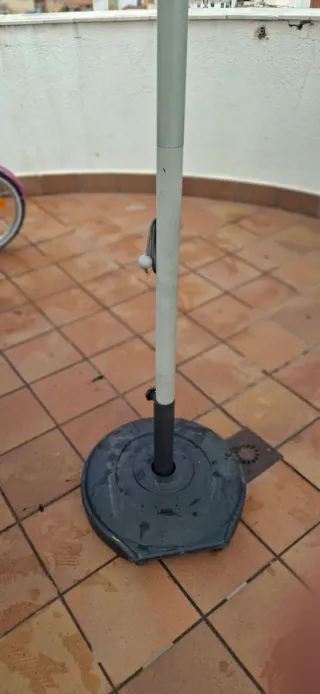 Sombrilla Amstel Grande Viene con pie