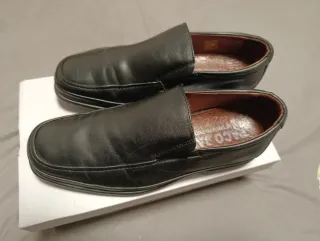 Zapatos de piel de hombre