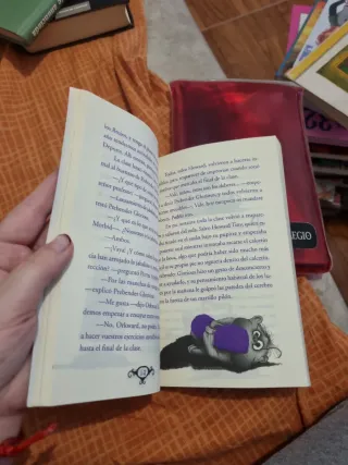 FLOODS 2. EN EL COLEGIO LIBRO (Spanish Edition)